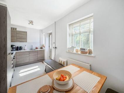 Greenwood Avenue, Hull, HU6