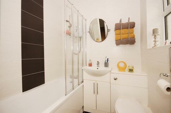 Refitted Ground Floor Bathroom
