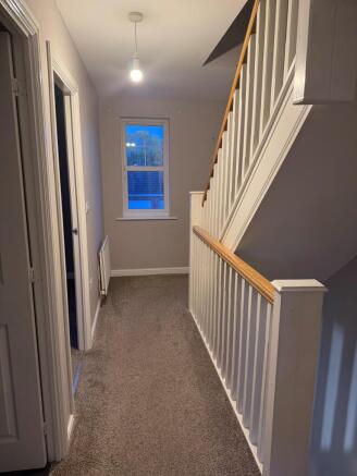 3 bed Terraced for sale Image 10