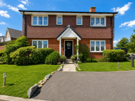 2, Spring Drive, Princes Risborough HP27 9FG