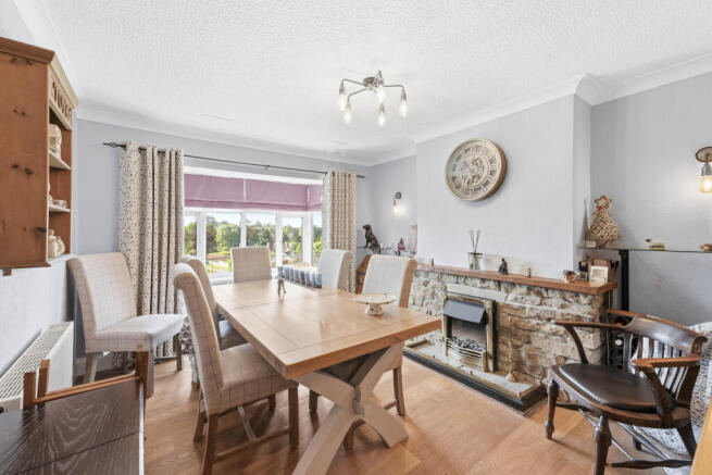 3 bed Bungalow for sale Image 10