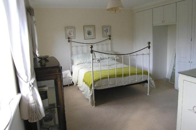 Masted bedroom
