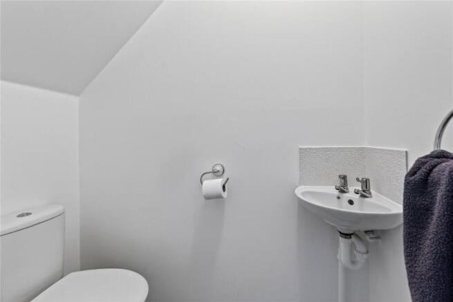 3 bed Semi-Detached for sale Image 11