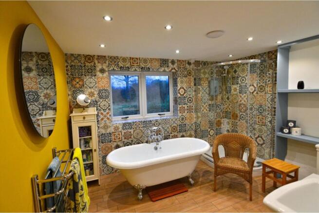 Cottage Bathroom