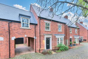 7, Lamb Close, Huntingdon PE28 4QY