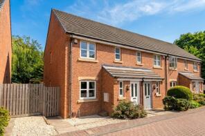 82, Royal Troon Mews, Wakefield WF1 4JL