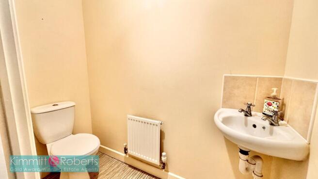 Finchale View, West Rainton, Houghton le Spring, Tyne and Wear, DH4 6SD photo 3