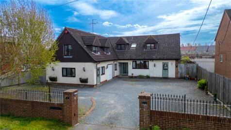 The Green, Theale, Reading, Berkshire, RG7