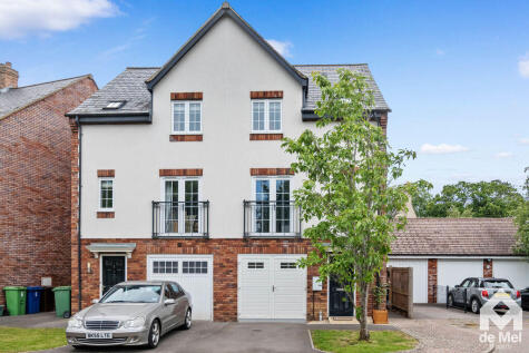 Verda Place, Cheltenham
