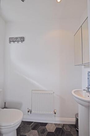 Photo 11