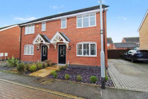 Poppy Close, Countesthorpe, Leicester, LE8