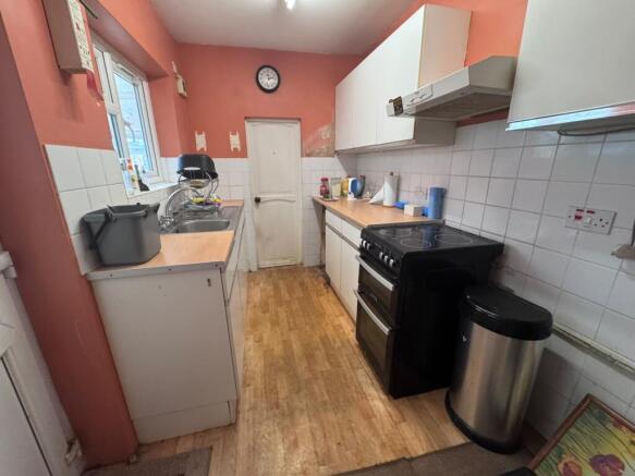 Bicester Road, Aylesbury photo 5