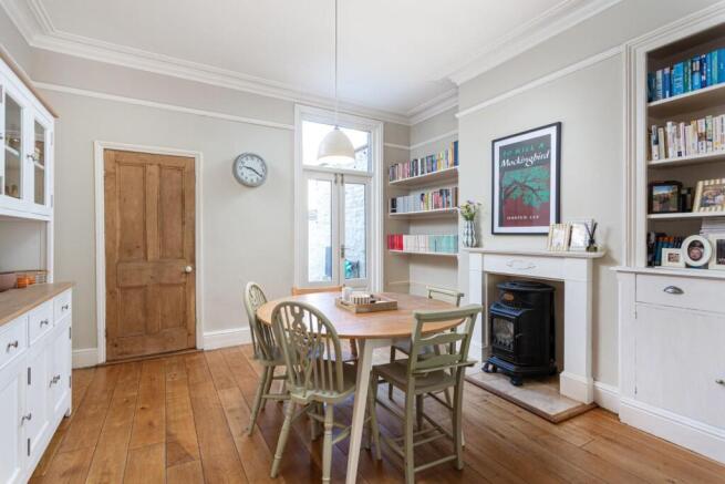 3 bed Terraced for sale Image 6