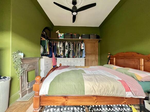2 bed Terraced for sale Image 12