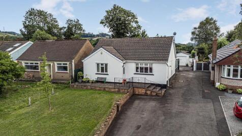 Heol Dowlais, Efail Isaf, CF38