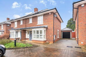 9, Cherry Garden Lane, Chelmsford CM2 0BL