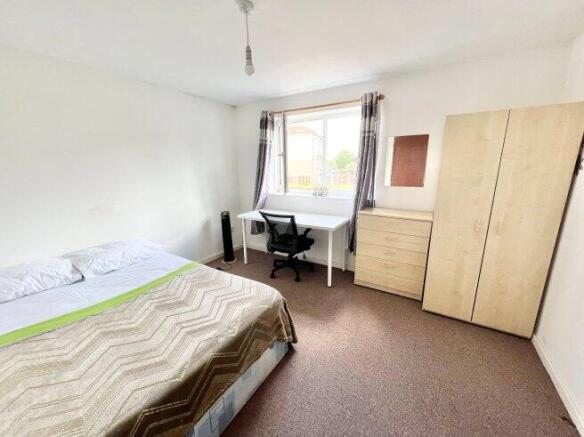 room-6-6-ivy-road-e16-1nj-1064841