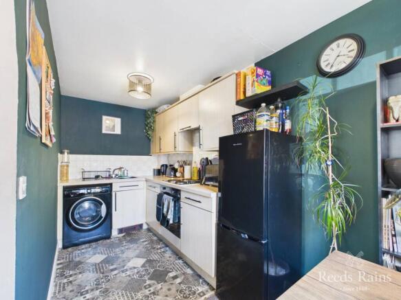 Camsell Court, Middlesbrough, North Yorkshire, TS5 photo 4