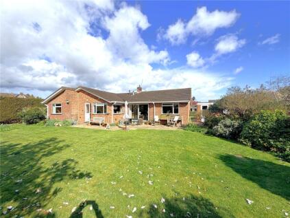 Makins Road, RG9 1PR