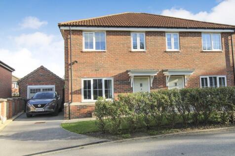 Bramble Drive, Harrogate, North Yorkshire, HG1