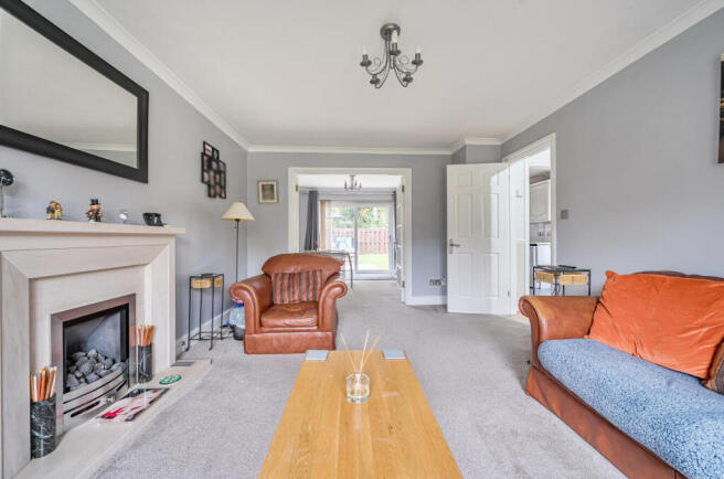 1363939-9-68e953b...