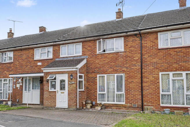 3-bed terraced on Dovedale, Stevenage, Hertfordshire, £325,000