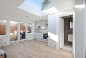 80a, East Barnet Road, Station Road To Brookhill Road, Barnet EN4 8RQ