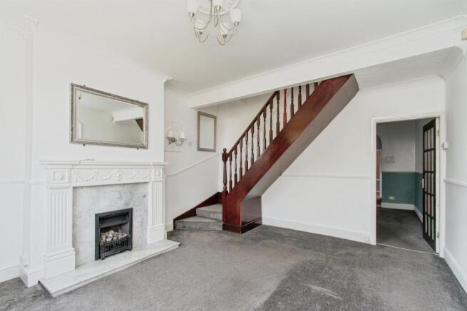 3 bed Terraced for sale Image 5