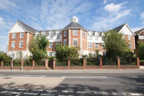 Crown Hill, Rayleigh