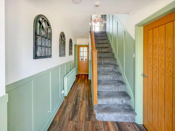 4 bed Detached for sale Image 4