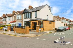 143, Breamore Road, Seven Kings, Ilford IG3 9LX