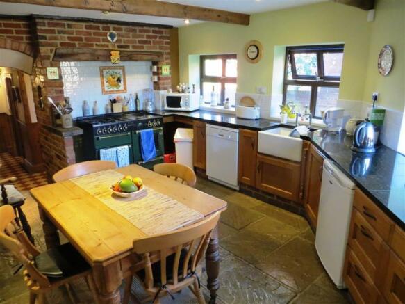DINING KITCHEN