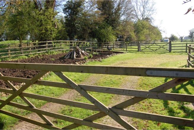 Gated Driveway