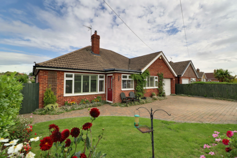 Akeferry Road, Westwoodside, DN9