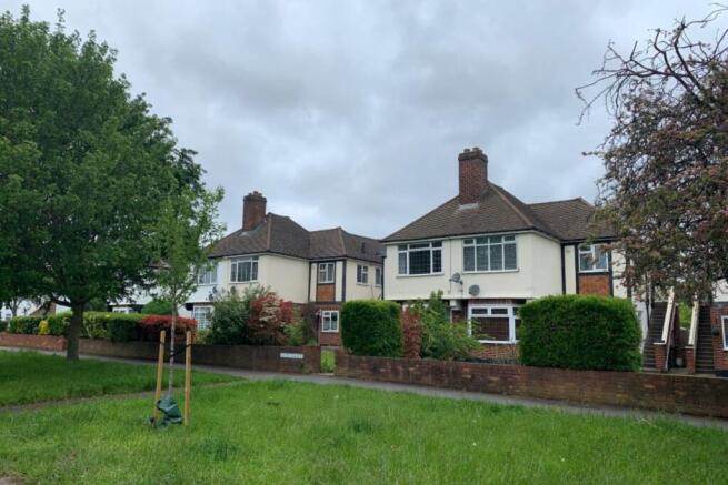 17-24 & 29-32 Glyn Court, 633-647A London Road, Worcester Park, Sutton, SM3 9DF