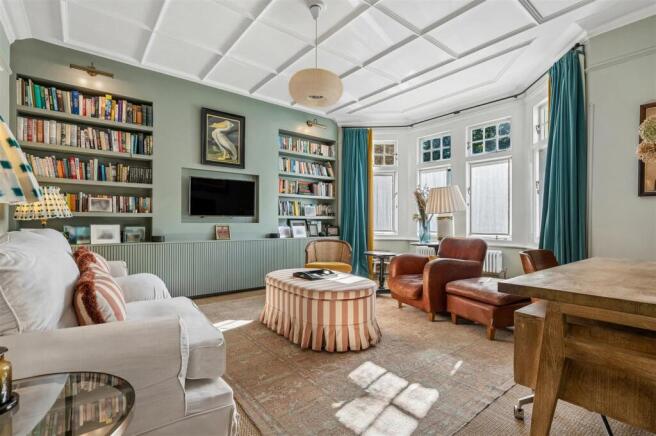 Sutton Court Road, W4 - FOR SALE