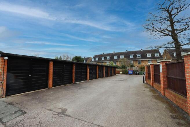 Garage En -Bloc