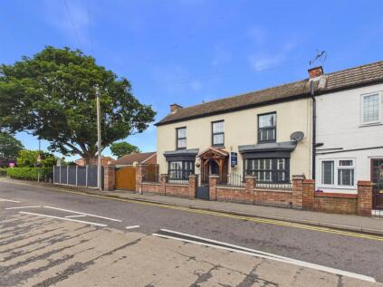 High Street, Sutton-On-Sea