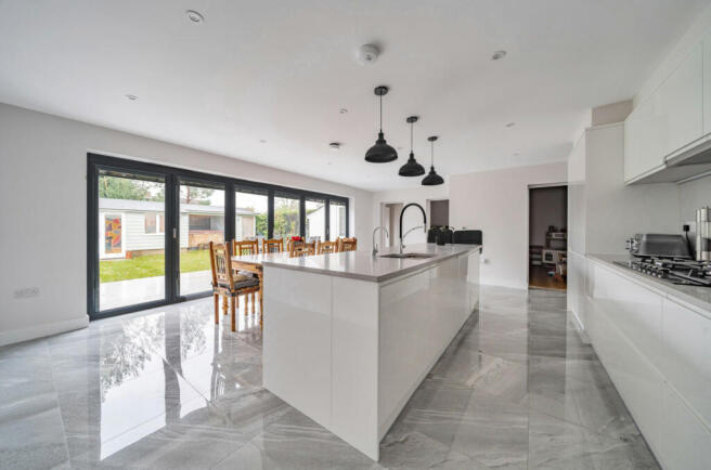 1061777 (21).jpg