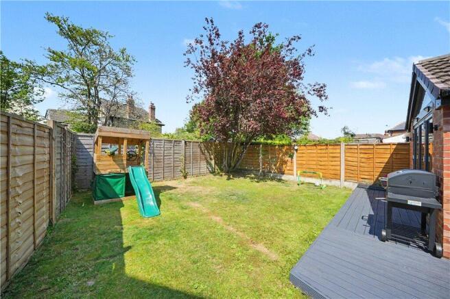 3 bed Semi-Detached for sale Image 8