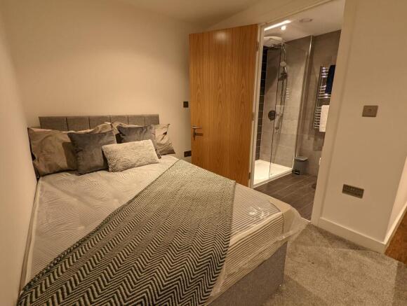 1 bed Flat to rent Image 11
