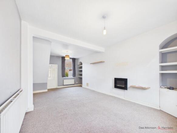 2 bed Terraced for sale Image 5