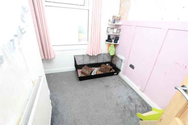3 bed Terraced for sale Image 6