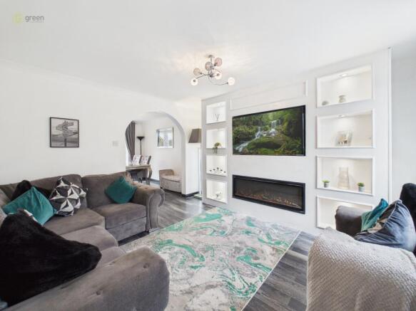 cam01698g0pr0163still002