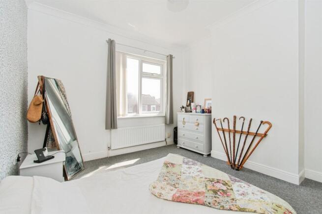 2 bed Terraced for sale Image 9