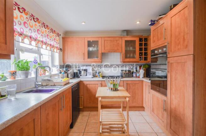 Kitchen.jpg