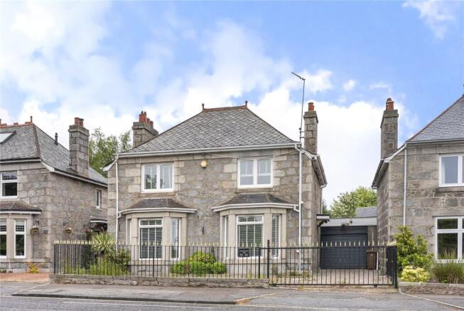 Queens Road