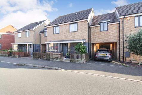 Ashpole Avenue, Wootton, MK43