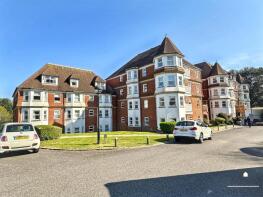 Flat 20, 14 Eversley Court, St Annes Road, Eastbourne BN21 2BS