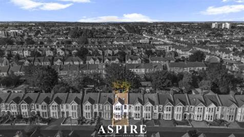 Wimborne Road, Southend-On-Sea